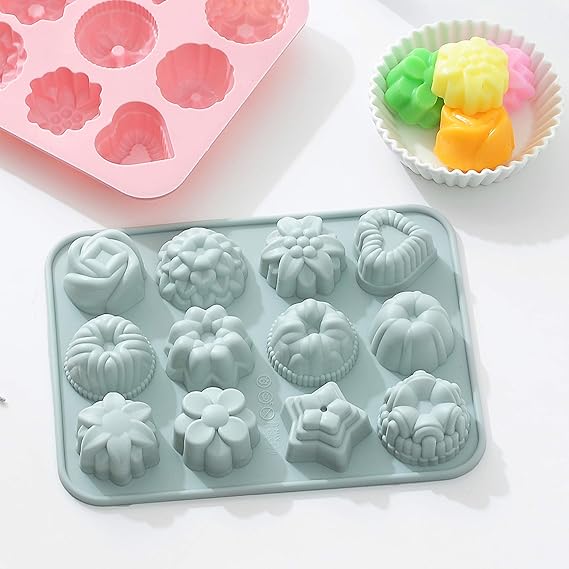 12 Mini Flower Mold SSM080